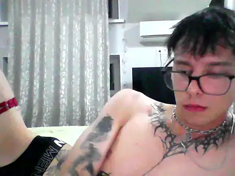 VelvetChaosSoul webcam