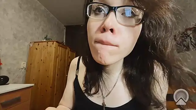 RachelSav webcam