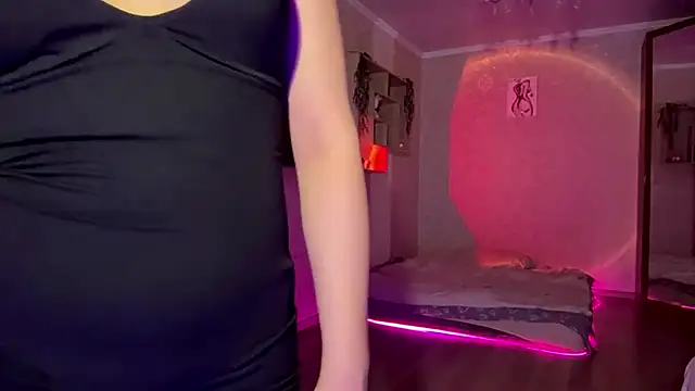 Arialork live cam on StripChat
