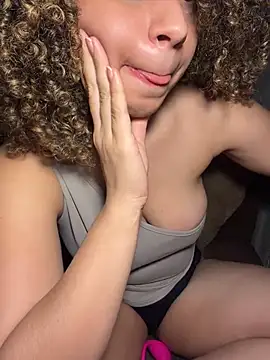 KittyTwerk_2 webcam