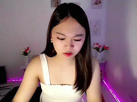 lustfullakim webcam