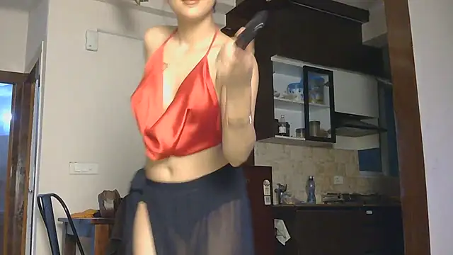naira_fit (F young) - nude hot dance