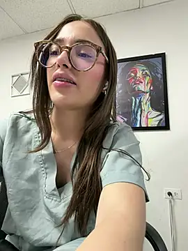 Sweet_Milaa1 webcam