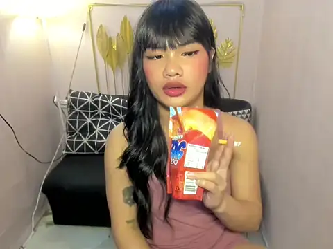 pretty_jamaica (T teen) - HELP MY TIP GOAL AND I WILL CUM  FOR YOU