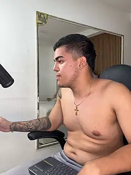 DominickRios_ webcam