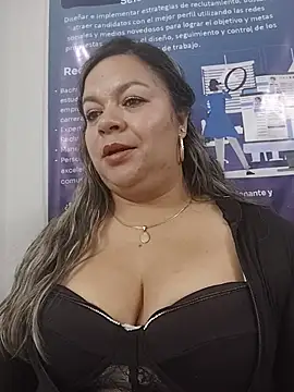 Charlott-1 live cam on StripChat