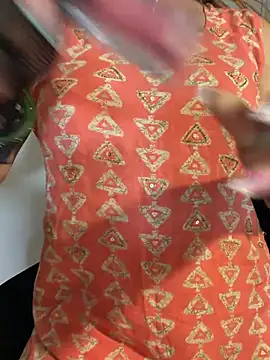 Tasty_LushDesire