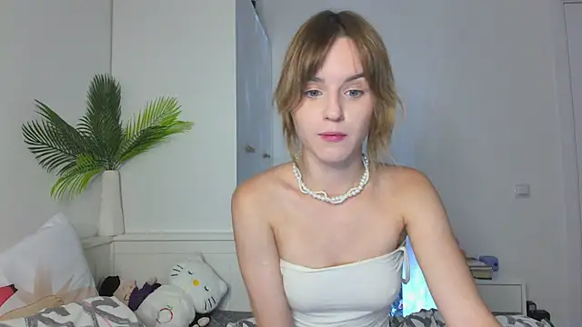 Tessa_Shy_ webcam