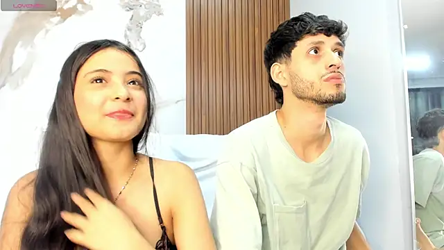 dracke_and_zara webcam