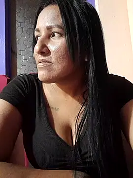 Emma_47 webcam