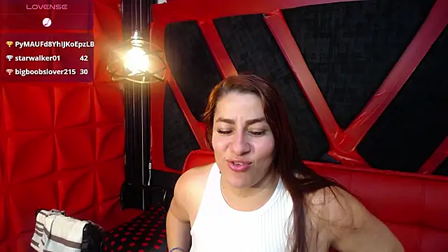 Clhoe-blake webcam