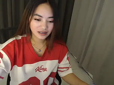 sexybabedine's live room
