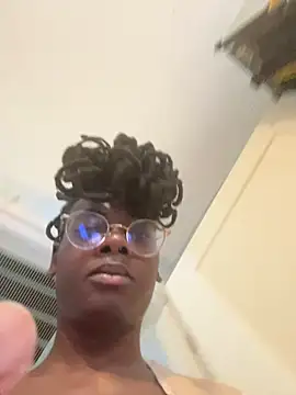 Modèle: Tomgirl_saidey