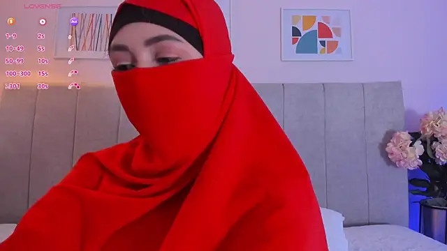 fatiima_ (F young) - Show tits + pinch nipples 🔥🍒