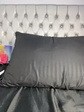amara_huxly live sex cam