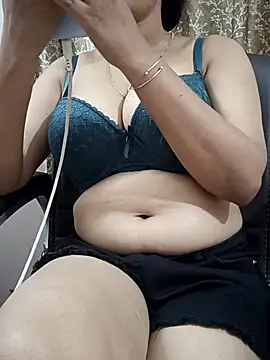 Moonlight-Babe webcam
