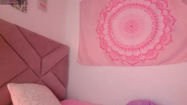 eva_sin18 live cam on StripChat