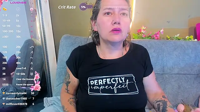 nanygp (F milf) - Jiggling my soft boobs for your pleasure