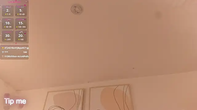 corinnerusso - CorinneRusso's free webcam - UK Sex Cams
