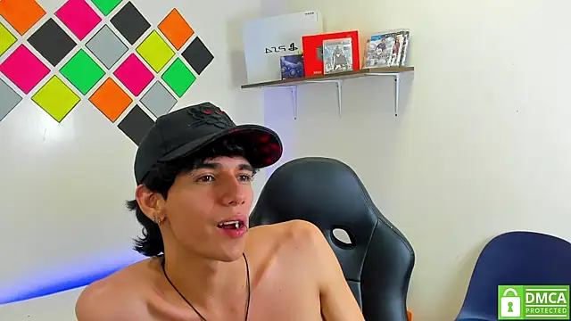 AmethystShadow17 webcam