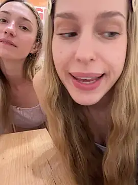 kira_mia