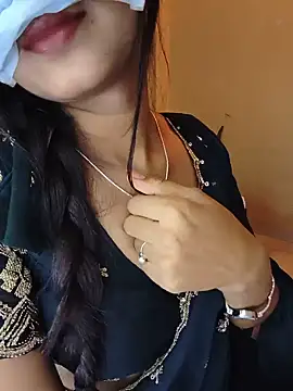 Evaa_Ji webcam