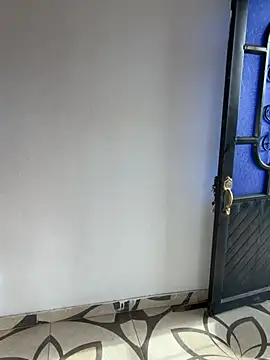 Simone_Miller webcam