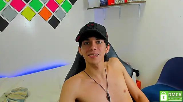 AmethystShadow17 webcam