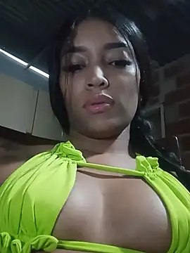 khloe_hilton - KHLOE_HILTON's free webcam - UK Sex Cams