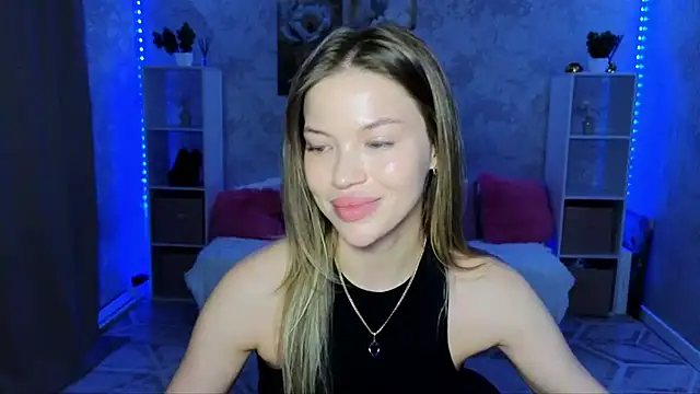 EmmyMills webcam
