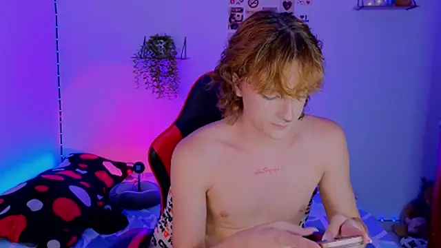 Diamondpierce webcam