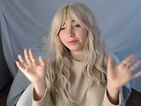 Han_Minji webcam