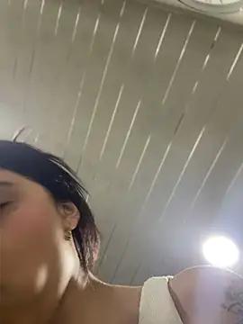 Eimy_Bloom_ webcam