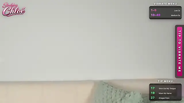 itschloelaurent webcam
