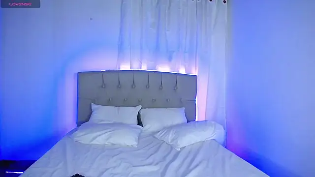 VioletteCollins webcam