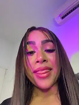 Aliceroys__