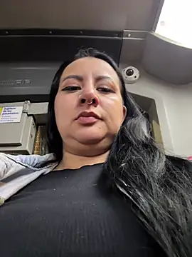 Abril_Luv webcam
