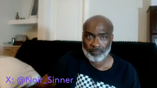 sinnernoir (M mature) - stroke, standing, show ass
