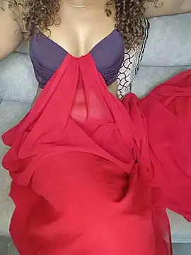 Tamilpallavi live cam on StripChat