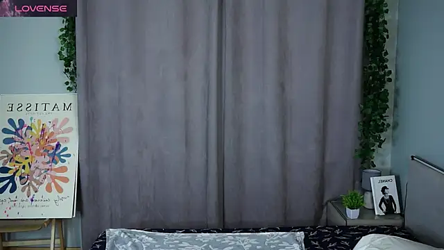 HermaFrain live cam on StripChat