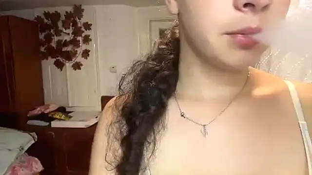MargyClingingsmith live cam on StripChat
