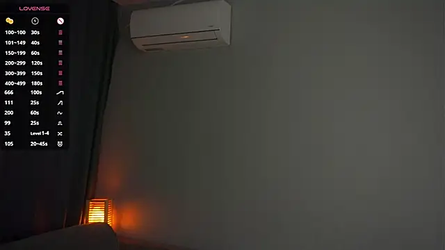 JeaneneKeats webcam