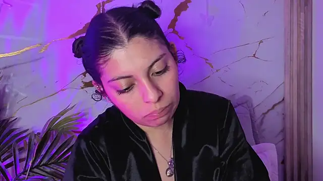 Iam_Issaa_ webcam