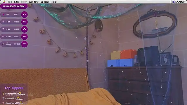 kuntboyzworld live cam on StripChat