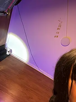Alexia_Lerner live cam on StripChat