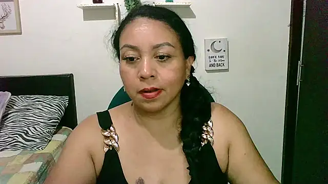 zaray_bella webcam