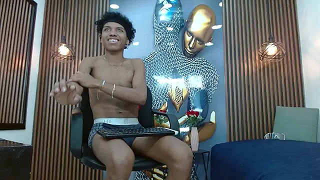 AlessandroBlack_ webcam