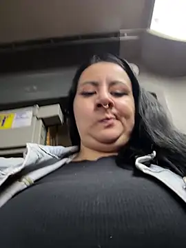 Abril_Luv webcam
