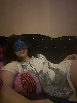 Lennore live cam on StripChat