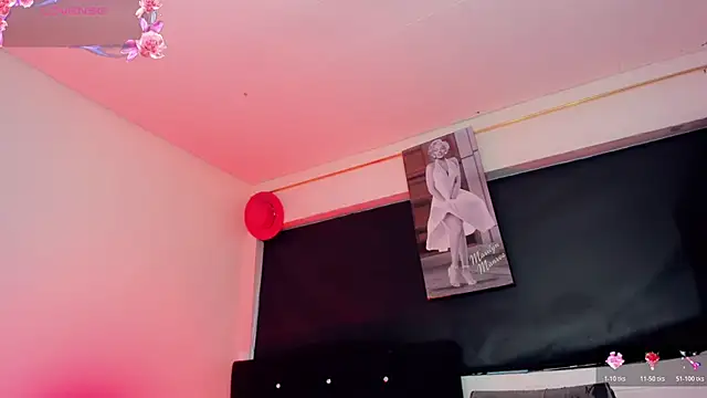 Kendall_hornyy live cam on StripChat